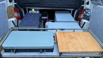 VW T5.1 2.0TDI 2013 long 103kw DSG pro 5 lidi - 8