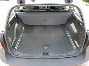 VOLVO XC70 2,4D 120KW CROSSCOUNTRY AWD GPS XENON 2013 - 8