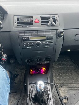 Škoda Fabia 1.4 tdi - 8