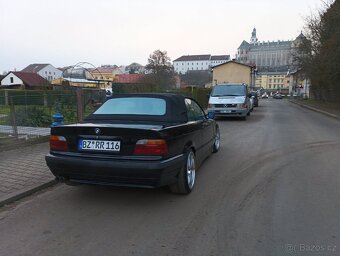 BMW e36 328ia cabrio - 8