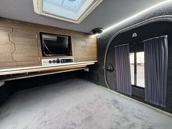 Lifestylecamper X-Line Premium - Markíza, sprcha, 750kg - 8