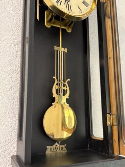 Nástěnné dřevěné hodiny Zentra bicí,půlové - 8