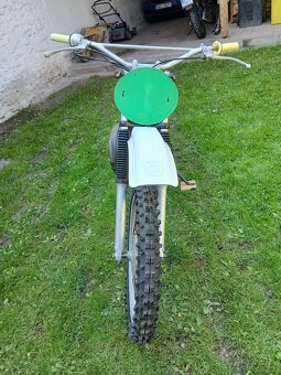 Suzuki TM-250 - 8