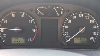 Fábia 16V 2003 + STK 4.8L/100km - 8