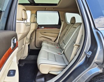 JEEP GRAND CHEROKEE 3.0CRD 177KW⭐ 1.MAJITEL FULL VÝBAVA - 8