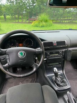 Škoda Superb 1.9 TDI 96 kW - 8