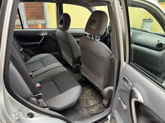 Toyota rav4 - 8
