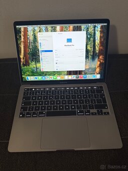 MacBook Pro 2022 - 8