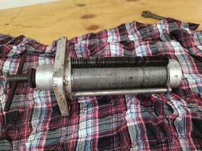 Olejovy filtr UNHZ500 - 8