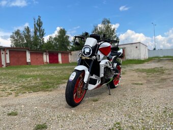 Aprilia RSV1000 V2, custom stavba, 38k najeto - 8