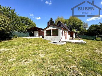 Obytná chata 3+1 (90 m2), garáž, zahradní sklad, kolna, bazé - 8