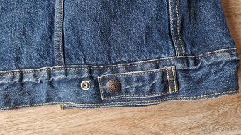 Zateplená džínová bunda Levis L - 8