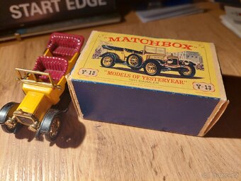 Matchbox yesteryear Y13 DAIMLER - 8