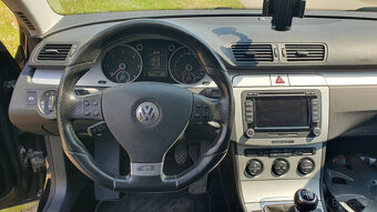 Prodám Volkswagen Passat B6 Variant 2,0 TDI Comfortline - 8