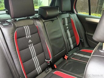 Volkswagen GOLF 6 GTI - 8