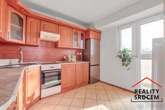 Pronájem bytu 2+1 s lodžií i balkonem, 60 m2, Žižkova, Karvi - 8