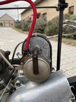 Clyno Lightweight - 8