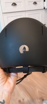 Kep bezpečnostní jezdecká helma vel. M - 8