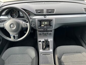 VW Passat Variant 2.0TDI 103KW Manuál Kamera NAVI ACC 2014 - 8