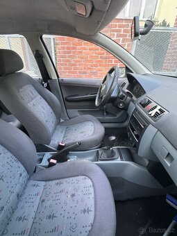 Škoda Fabia 1.4 MPI 44kW, rok 2002 - 8