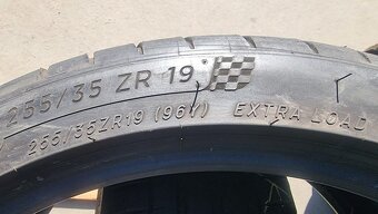 Letní pneu 255/35/19 Michelin - 8
