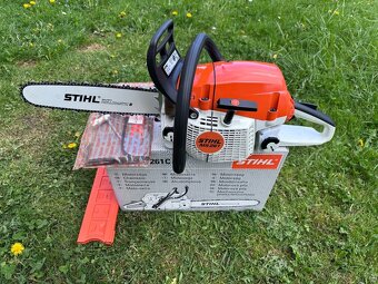 Nová benzínová motorová pila STIHL MS261 - 8