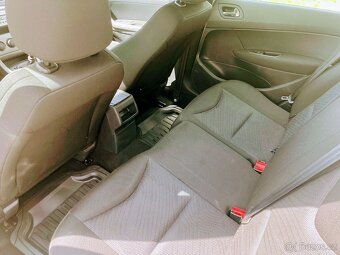 Prodám velmi zachovalý Peugeot 308 SW 1,6 HDi (82 kW),r.v. - 8