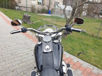 Harley Davidson Softail Deluxe, 2900KM, Nová STK, - 8