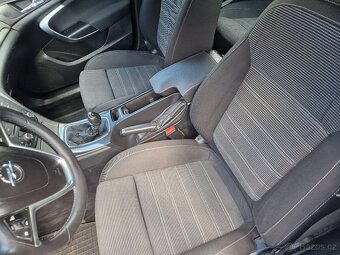 Opel Insignia 2.0 cdti 118 kw - 8
