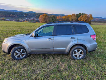 Subaru Forester, 2.0TD 108kW, 4x4, STK 1/27, r.v. 2010 - 8