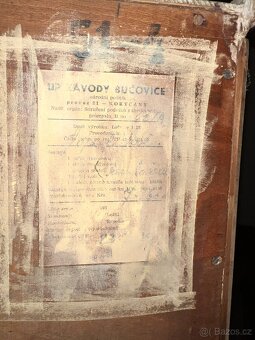 Starožitný nábytek - 8