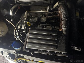 Prodám náhradní díly vw polo 6R - 8