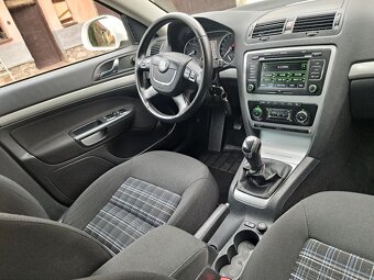 Škoda Octavia 1.2tsi 77kw STYLE - 8
