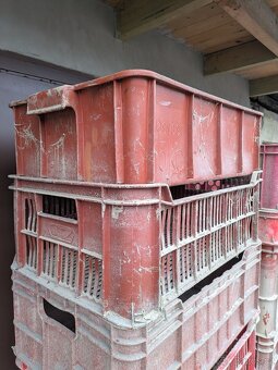 Soubor 19 kusů přepravek - 8