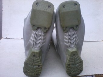 Lyžáky dámské Atomic 25,5 - 8