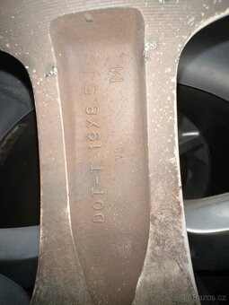 Alu kola 5x120 - 8