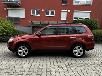Subaru Forester 2.0 D SUV 4x4 Xenony Tažné 2t Kamera 1. Maj - 8