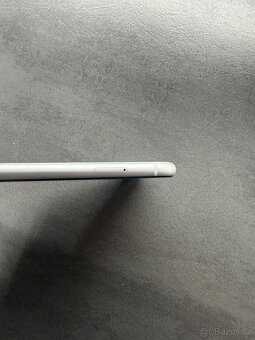 iPhone XR bílá white TOP Stav - 8