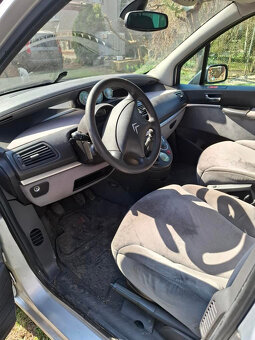 Citroen C8 - 8
