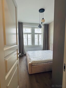 Prodej bytu 2+kk 44 m² Na spojce, Praha - Vršovice - 8
