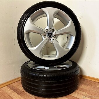 DVOUROZMĚRNÁ MERCEDES GLK 5x112 R20 ET42/54 8J/9J - 8