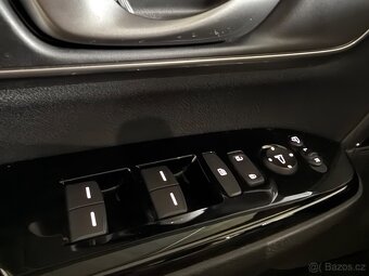 Honda CR-V,2.0i-hybrid,135kw,4x4,4/2019,87000km,ČR,1.MAJ,DPH - 8