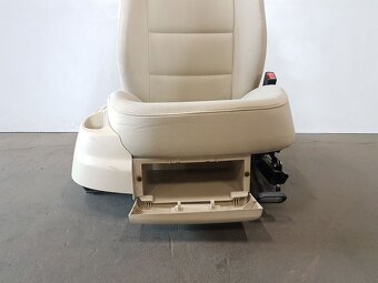 Sedadlo spolujezdce béžové, s airbagem Škoda Octavia II - 8