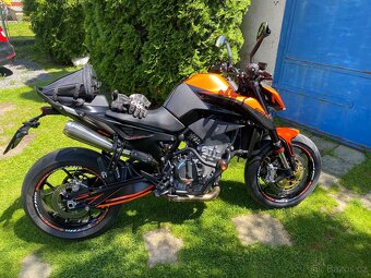 KTM 890 DUKE - 8