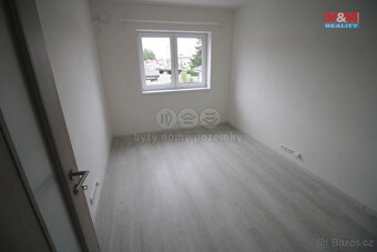 Pronájem kancelářského prostoru, 68 m², Tehovec - 8