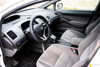 Honda Civic 1.3 Hybrid - 8
