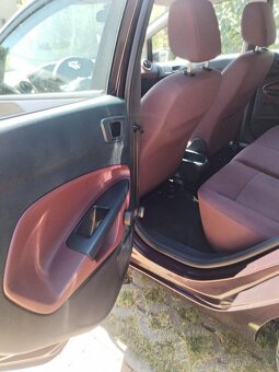Ford fiesta 1,25 - 8