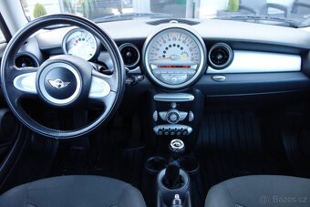 MINI One 1.4 70kW klima 2008 - 8
