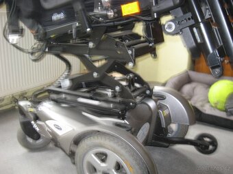 Prodám el.vozík pro invalidy,Invacare/FDX - 8