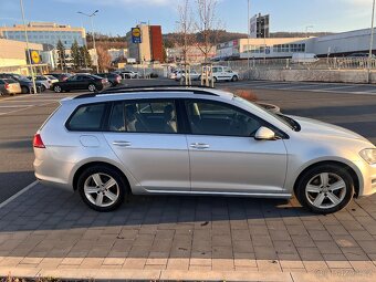 VW GOLF VARIANT VII - 8